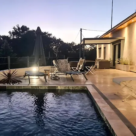 Au Petit Bonheur Villa